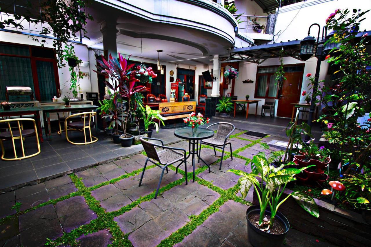 Fora Guest House Taman Lingkar Bandung Ngoại thất bức ảnh
